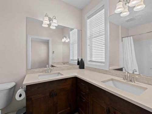 31-460 Azure Place, Kamloops, BC - Indoor Photo Showing Bathroom