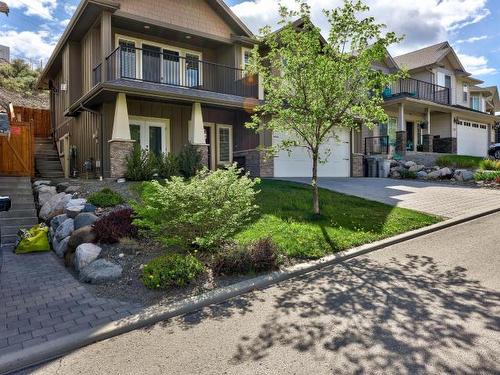 31-460 Azure Place, Kamloops, BC - Outdoor With Facade