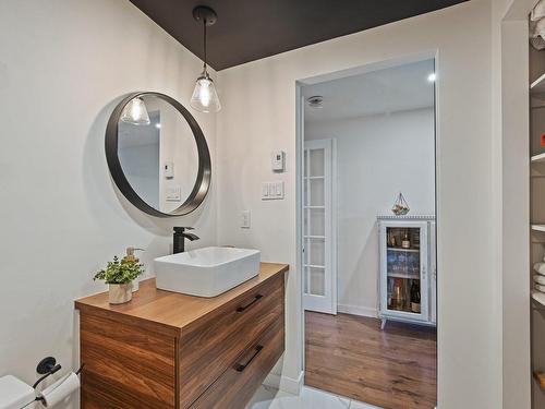 Salle de bains - 1011 Rue Paul-Émile-Barbe, Deux-Montagnes, QC - Indoor Photo Showing Bathroom