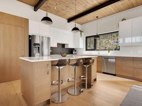 Cuisine - 200 Allée Des Weskarinis, Mont-Tremblant, QC - Indoor Photo Showing Kitchen With Upgraded Kitchen