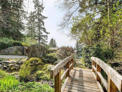 2588 Seaside Dr, Sooke, BC - Outdoor