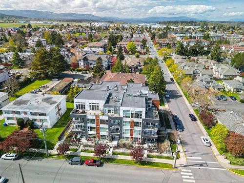 101-2447 Henry Ave, Sidney, BC - Outdoor With View