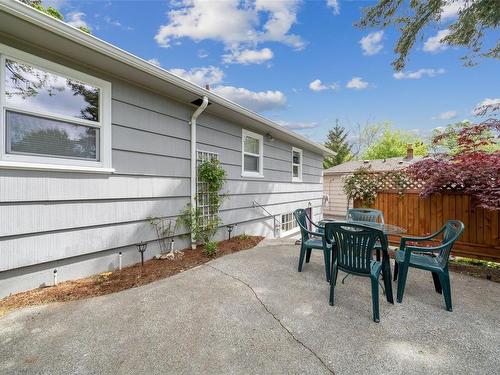1087 Burnside Rd West, Saanich, BC - Outdoor With Exterior