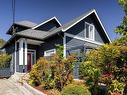 922 Lawndale Ave, Victoria, BC  - Outdoor 