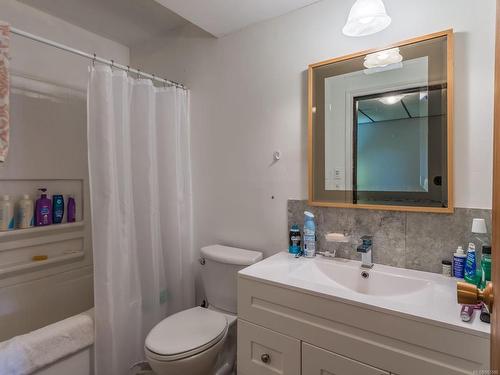 2910 18Th Ave, Port Alberni, BC - Indoor Photo Showing Bathroom