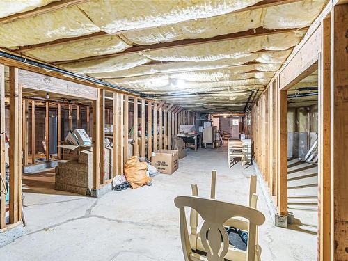 671 Meadow Dr, French Creek, BC - Indoor Photo Showing Basement