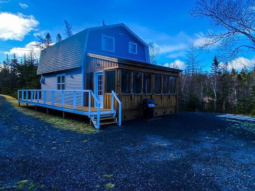 18 Dennys Pond Road, New Harbour, NL 