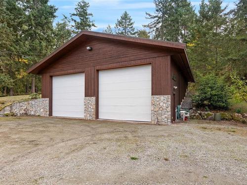 8440 Lawrence Rd, Central Saanich, BC - Outdoor With Exterior