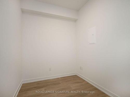 430-150 Logan Ave, Toronto, ON - Indoor Photo Showing Other Room