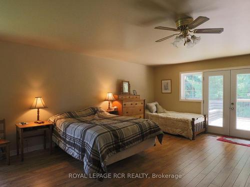 1922 Conc Rd 4 Rd, Adjala-Tosorontio, ON - Indoor Photo Showing Bedroom