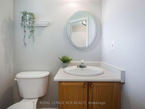 25 Mckitrick Dr, Orangeville, ON - Indoor Photo Showing Bathroom