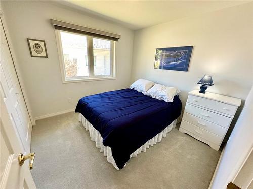 150 Deerview Crescent, Princeton, BC - Indoor Photo Showing Bedroom