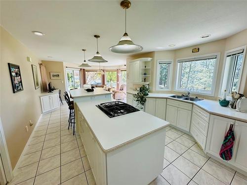 150 Deerview Crescent, Princeton, BC - Indoor Photo Showing Kitchen With Double Sink