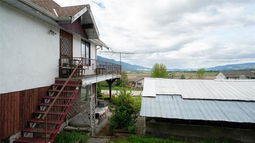 4546 Lansdowne Road, Armstrong, BC - Outdoor