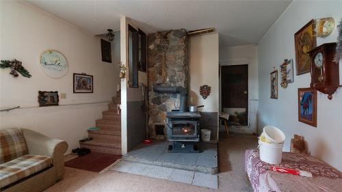 4546 Lansdowne Road, Armstrong, BC - Indoor With Fireplace