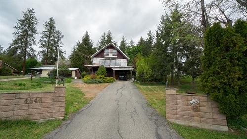 4546 Lansdowne Road, Armstrong, BC - Outdoor