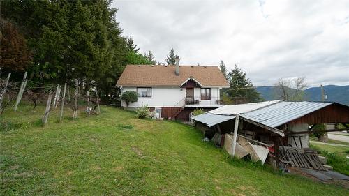 4546 Lansdowne Road, Armstrong, BC - Outdoor