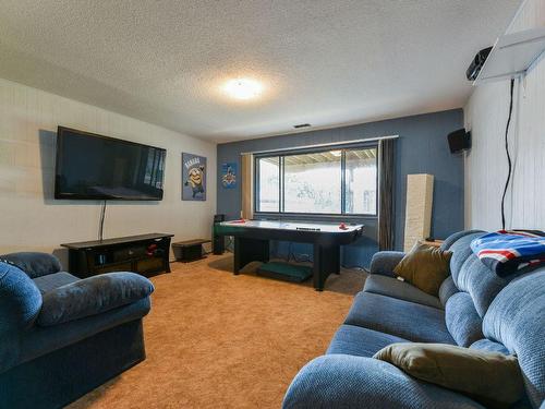 115 Birch Avenue, Kaleden, BC - Indoor Photo Showing Other Room