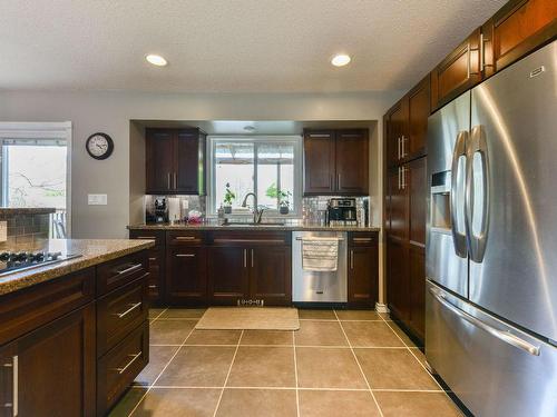 115 Birch Avenue, Kaleden, BC - Indoor Photo Showing Kitchen