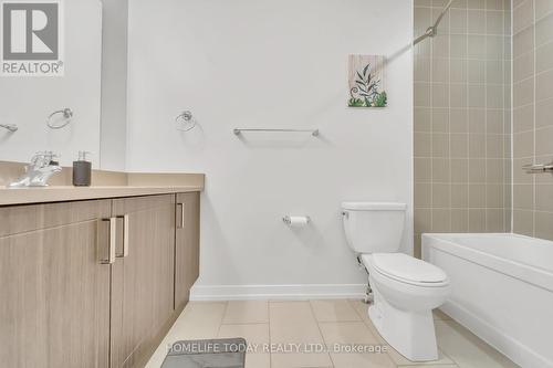 14 Hoover Road, Brampton, ON - Indoor Photo Showing Bathroom