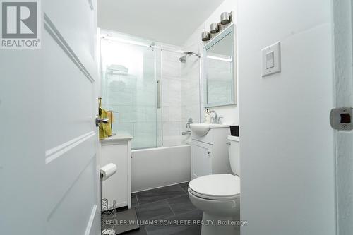 560 Rosehill Road, Fort Erie, ON - Indoor Photo Showing Bathroom