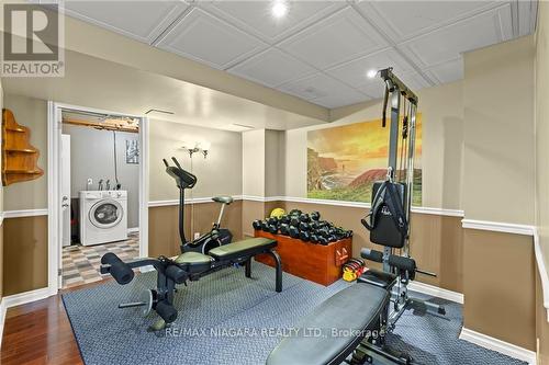61 Niagara On The Green Boulevard, Niagara-On-The-Lake, ON - Indoor Photo Showing Gym Room
