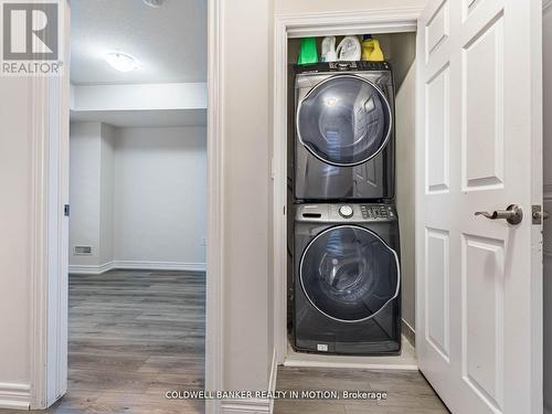 596 Linden Drive, Cambridge, ON - Indoor Photo Showing Laundry Room