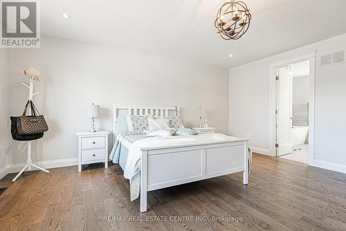 600 Maplehurst Avenue, Oakville, ON - Indoor Photo Showing Bedroom