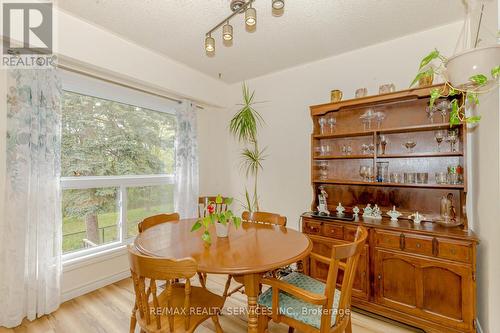 41 - 41 Baronwood Court, Brampton, ON - Indoor Photo Showing Dining Room