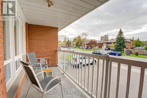 208 Meadows Boulevard, Mississauga, ON - Outdoor With Balcony With Exterior