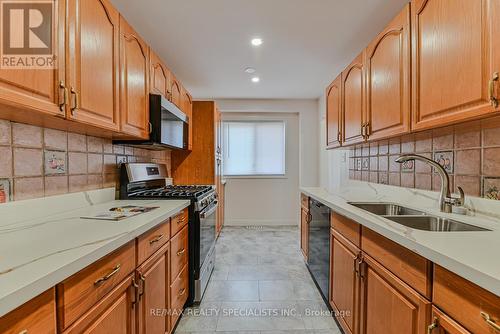 23 Gold Finch Court, Brampton, ON - Indoor Photo Showing Kitchen With Double Sink