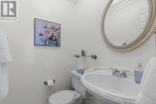 5898 Mersey Street, Mississauga, ON - Indoor Photo Showing Bathroom
