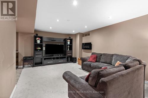 5898 Mersey Street, Mississauga, ON - Indoor Photo Showing Other Room