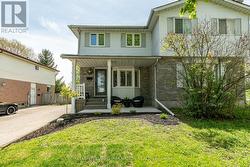 A - 295 MAYVIEW COURT  Waterloo, ON N2V 1W4