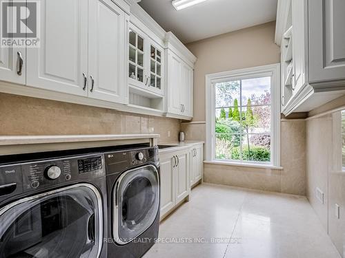 295 Belvenia Road, Burlington, ON - Indoor Photo Showing Laundry Room