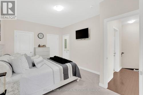 15 Elsinore Street, Vaughan, ON - Indoor Photo Showing Bedroom