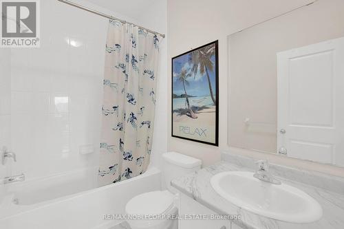 15 Elsinore Street, Vaughan, ON - Indoor Photo Showing Bathroom