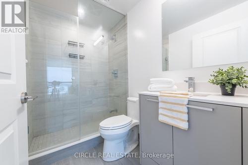 1503 - 120 Eagle Rock Way, Vaughan, ON - Indoor Photo Showing Bathroom