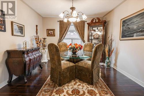 48 Prince Of Wales Drive, Barrie, ON - Indoor Photo Showing Dining Room