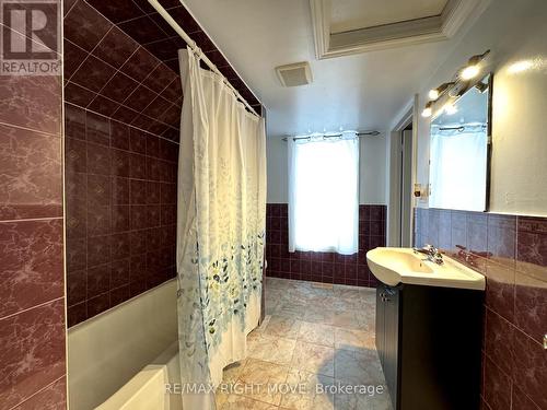6541 Rama Road, Ramara, ON - Indoor Photo Showing Bathroom