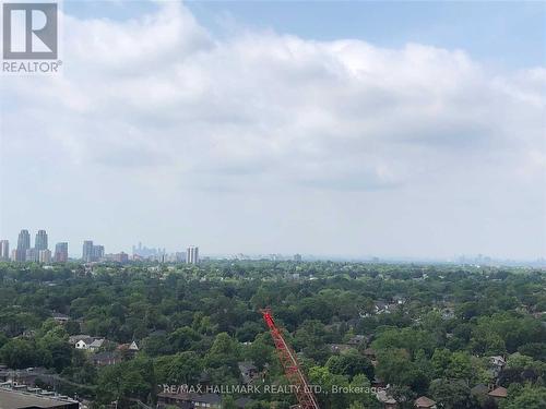 1502 - 8 Eglinton Avenue E, Toronto, ON - Outdoor With View