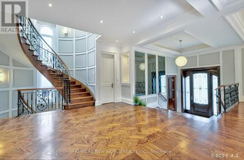 120 Homewood Avenue, Toronto, ON - Indoor Photo Showing Other Room