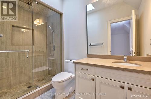 120 Homewood Avenue, Toronto (Newtonbrook West), ON - Indoor Photo Showing Bathroom