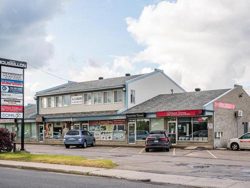 FaÃ§ade - 247  - 253 Rue Ste-Catherine, Saint-Constant, QC - Outdoor