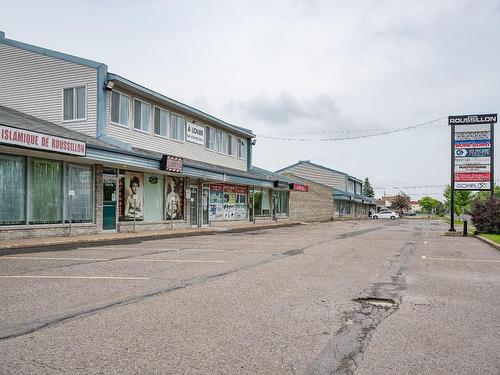 FaÃ§ade - 247  - 253 Rue Ste-Catherine, Saint-Constant, QC - Outdoor