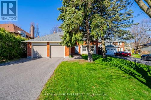 5 Karen Ann Crescent, Toronto (Woburn), ON - Outdoor