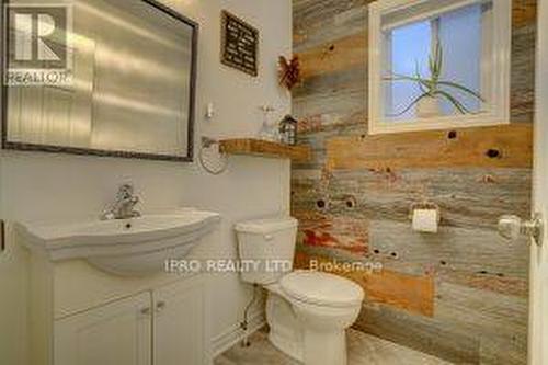 288 Pimlico Drive, Oshawa, ON - Indoor Photo Showing Bathroom