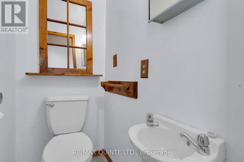 659 Front Street, Quinte West, ON - Indoor Photo Showing Bathroom