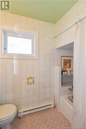 10 Du Phare Street, Le Goulet, NB - Indoor Photo Showing Bathroom