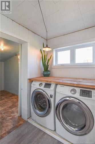10 Du Phare Street, Le Goulet, NB - Indoor Photo Showing Laundry Room